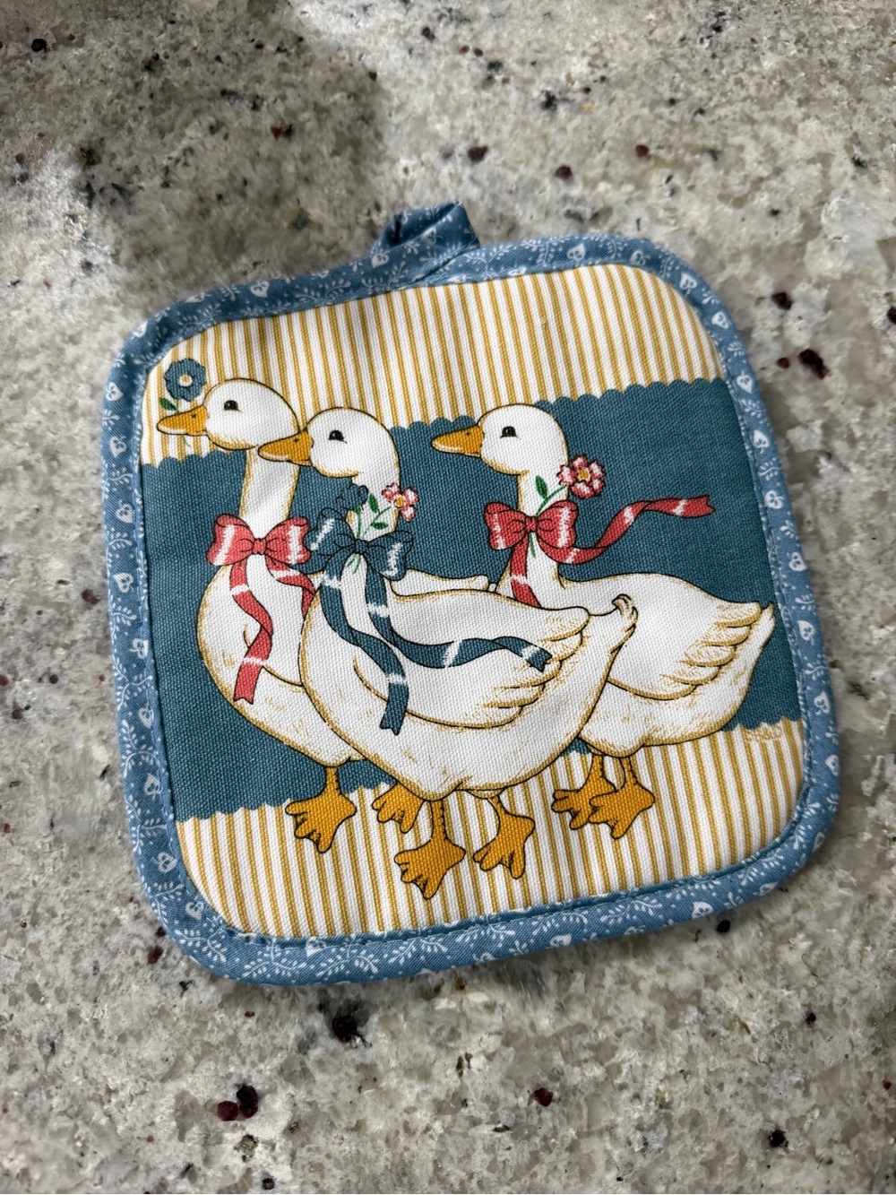 Vintage Blue Bow Geese Pot Holder 1990s Blue Floral Striped Hanging Loop Kitchen